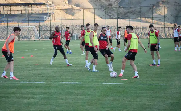 Mardin 1969 Spor, Vanspor FK karşısında ilk iç saha galibiyetini hedefliyor