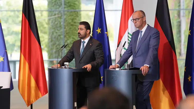Merz: İran Hürmüz Boğazı’ndaki ablukayı kaldırmalı