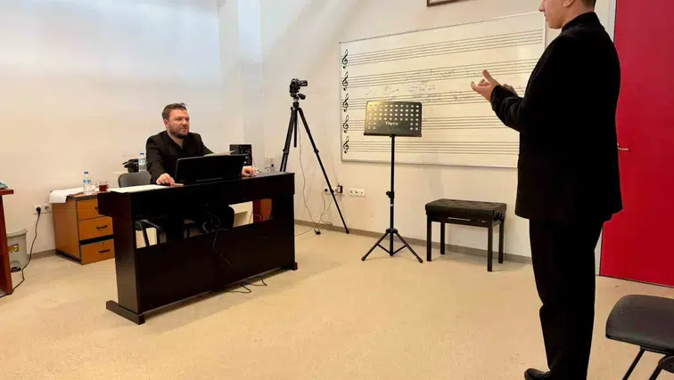 Bursa'da genç yeteneklerin müzik akademisi sınav maratonu sona erdi