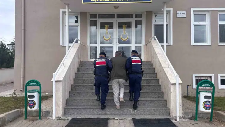 Kırıkkale'de firari avı: 13 yılı aşkın hapis cezası olan hükümlü yakayı ele verdi