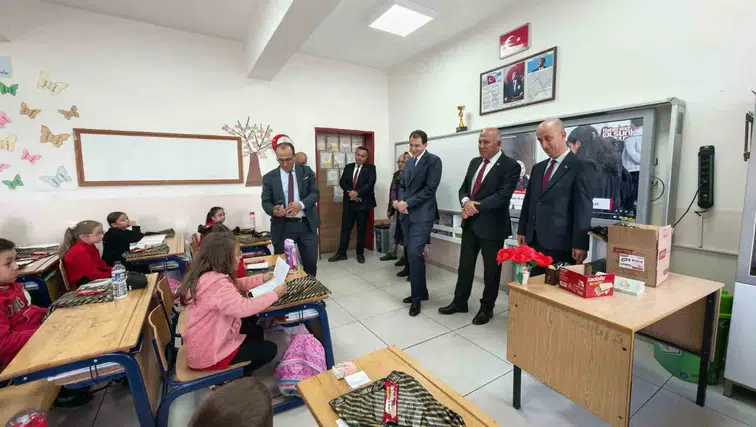 Hisarcıklı miniklerin mektupları protokolü sınıfa taşıdı