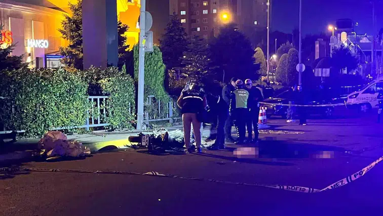 Küçükçekmece'de motosiklet kazası: 21 yaşındaki genç hayatını kaybetti