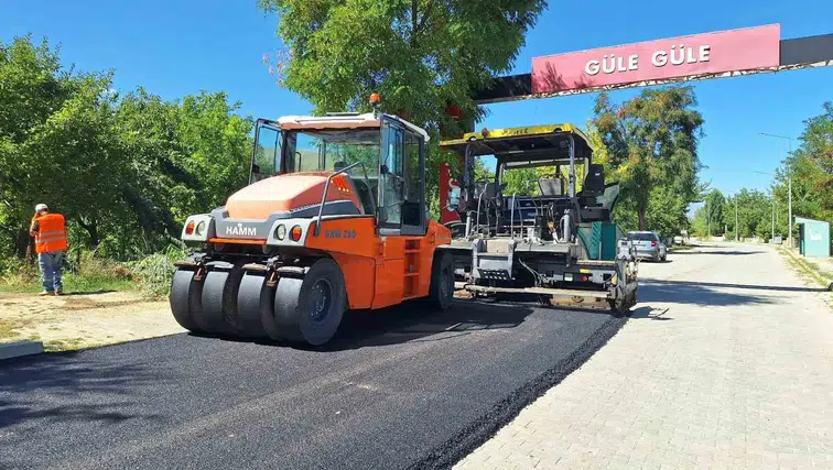 Erzincan'da kırsal ulaşım hamlesi: 142 kilometrelik yol ağı yenilendi