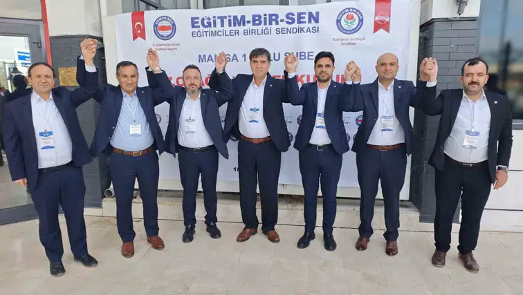 Eğitim-Bir-Sen Manisa Şubesi'nde Ahmet Yasav ile yola devam kararı