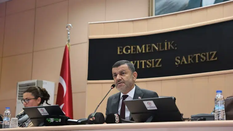 Denizli'de sosyal belediyecilik hamlesi: Şehit çocukları ve engelli öğrencilere eğitim desteği geliyor