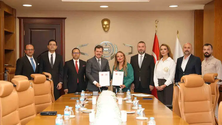 İzmir'de kadınlara yeni başlangıç: İkinci Şans Projesi ile mesleki eğitim ve istihdam hedefi