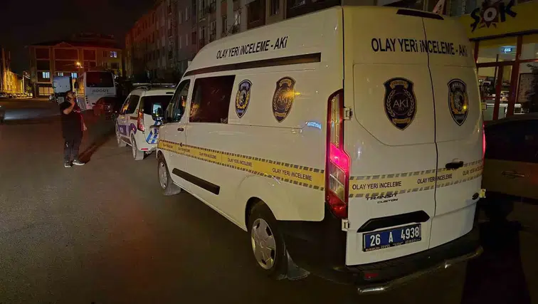 Eskişehir'de kalp krizi geçiren şahıs ambulansla hastaneye giderken hayatını kaybetti