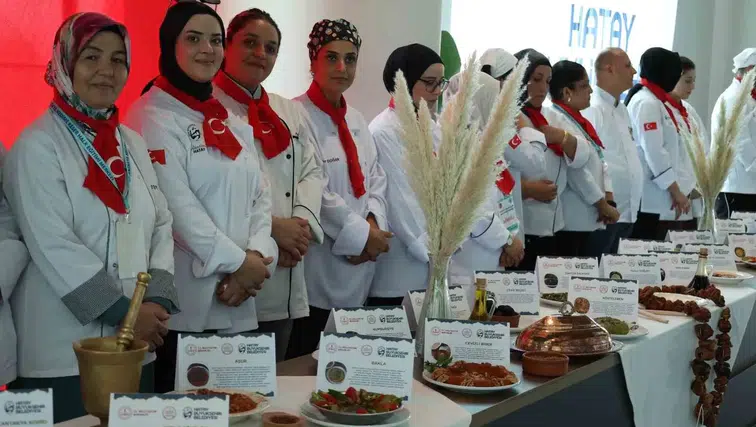 Hatay'ın asırlık lezzetleri eğitim müfredatıyla kayıt altına alınıyor
