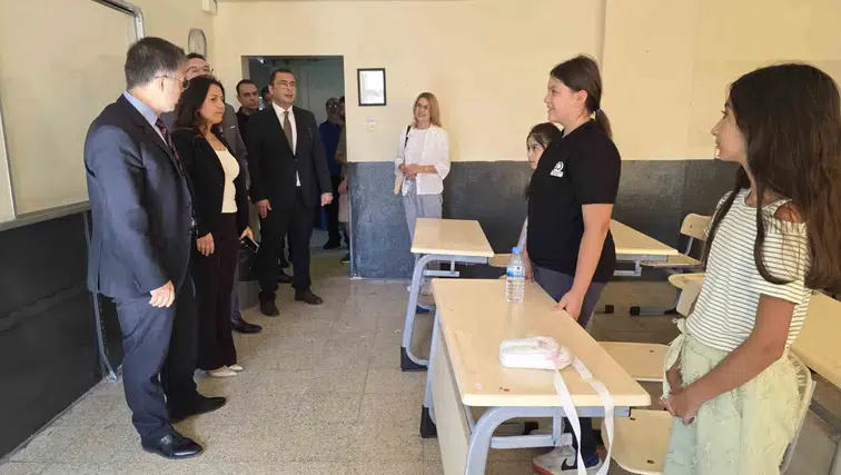 Bandırma'da okul heyecanı: 4 binden fazla öğrenci uyum sürecine başladı