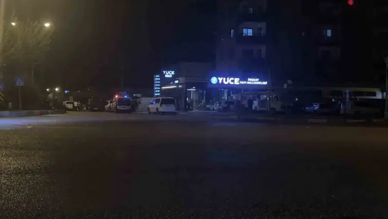 Sarıçam'da inşaat firmasına ikinci saldırı: Molotofla hedef aldılar