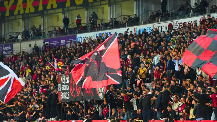 Eskişehirspor Taraftarına Çağrı: "O Büyük Ses, Bu Kutsal Armaya Her Yerde Lazım!"