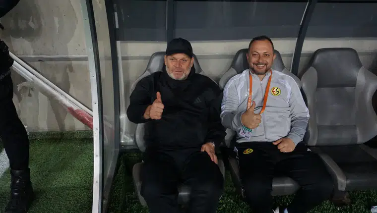Kulübedeki Tebessüm, Sahadaki Zafer: Hakan Şapçı ve Ekibinin Gurur Gecesi