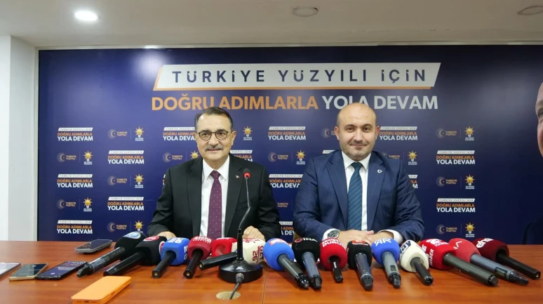 Dönmez: “CHP çelişki içinde, Beylikova’ya fren değil motor olun”