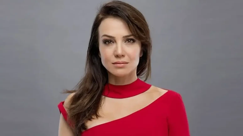 Deniz Uğur Kimdir? Kaç Yaşında, Nereli, Evli Mi? Reha Muhtar ile Arasındaki Davanın Detayları