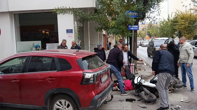 Kırmızı ışık ihlali iddiası kazaya neden oldu