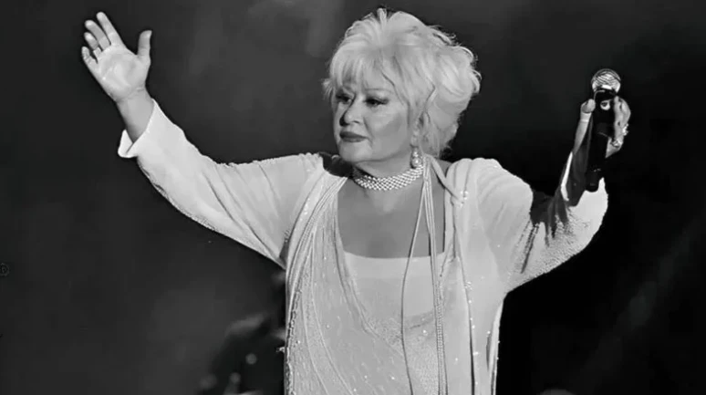 Türk Sanat Müziği’nin Efsanesi Muazzez Abacı Hayatını Kaybetti