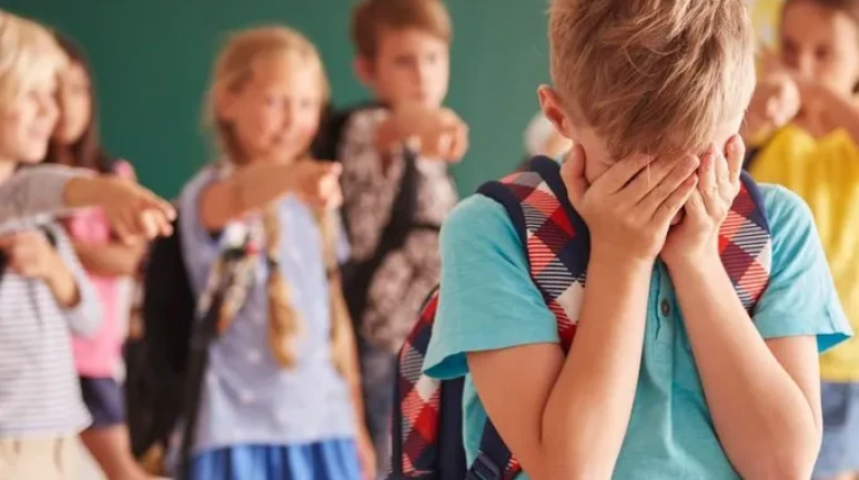 Akran Zorbalığına Karşı 3 Bakanlık Seferber Oldu: İlk 9 Ayda 5 Bin 23 Başvuru