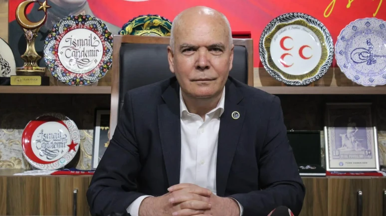 Candemir’den İYİ Parti’ye eleştiri yağmuru: “MHP ne dün eğildi ne bugün eğilir”