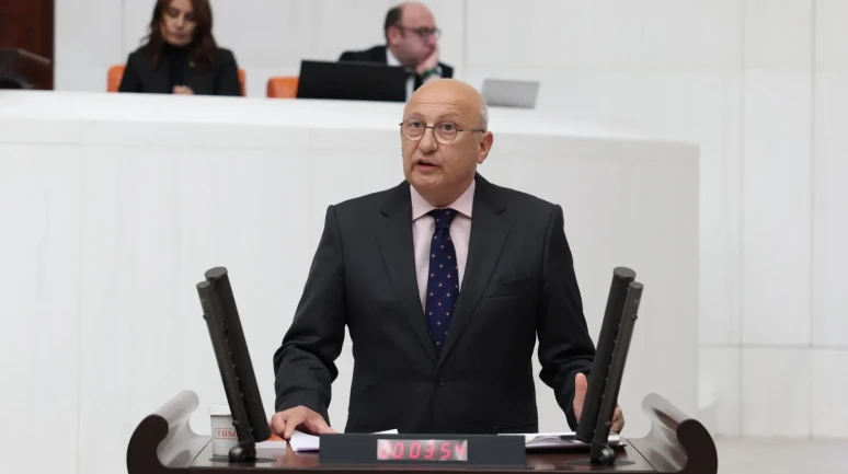 Alpu Ovası’nda tarlada kalan 40 bin ton soğan Meclis gündeminde