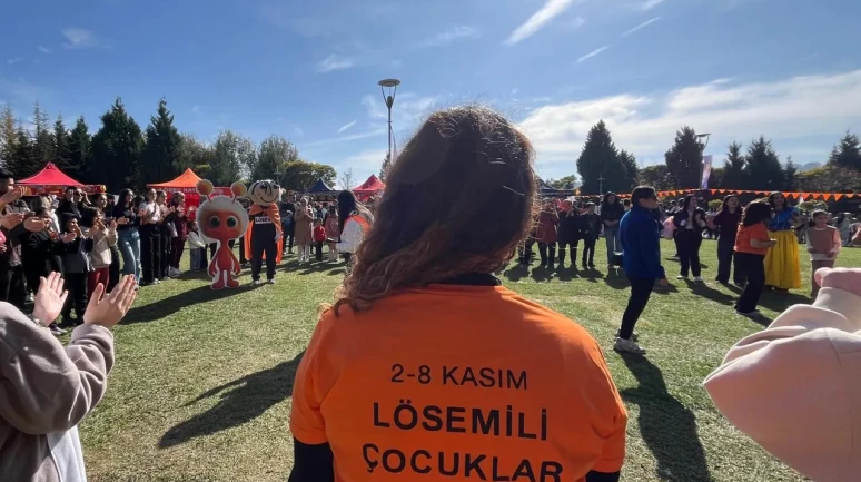 2-8 Kasım Lösemili Çocuklar Haftası Eskişehir’de Şenlikle Başladı