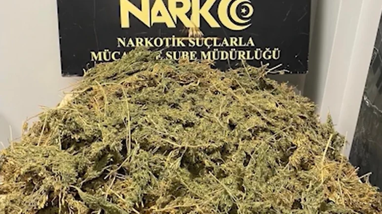 Eskişehir’de Patates Çuvallarında Yasaklı Madde Geçirildi