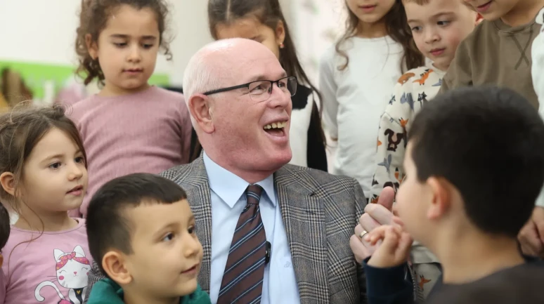 Başkan Kurt, Dünya Çocuk Hakları Günü’nü Miniklerle Kutladı