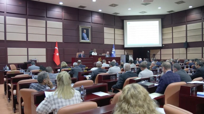 Büyükşehir Meclisinde Otopark ve Sazova Treni KENTAŞ’a Devredildi