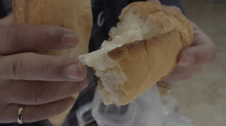 Ekmeğin içinden çıkan şey pes dedirtti