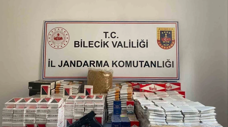 Jandarma baskın yaptı: kaçak tütün ve ruhsatsız silah ele geçirildi