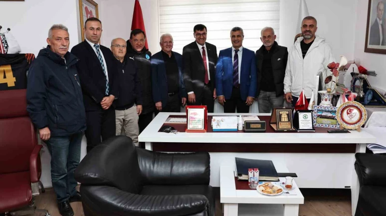 Kütahya’da Antrenörlerin Çalışma Şartlarını Güçlendirecek Projeler Ele Alındı