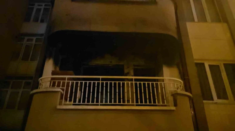 Kütahya’da Facia: Apartman Yangınında 68 Yaşındaki Adam Hayatını Kaybetti