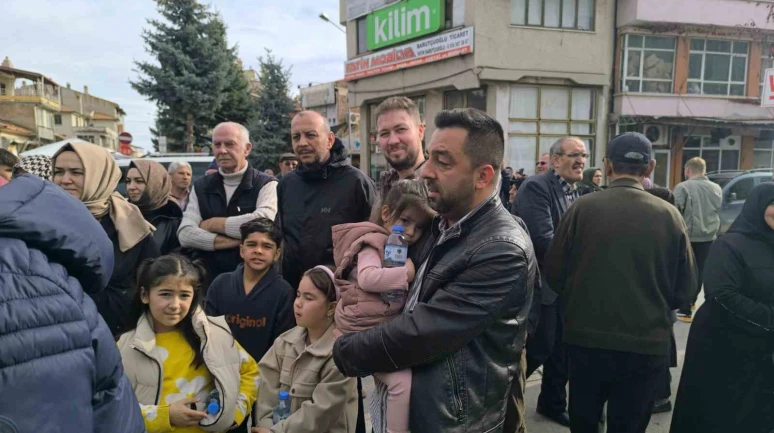 Şuhut’ta Umre Adayları Dualarla Uğurlandı