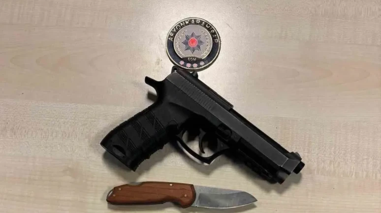 Emniyetten Titiz Çalışma: Denetimlerde 16 Aranan Şahsı Yakaladı