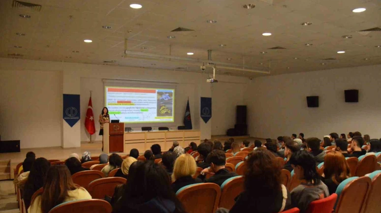 Taklidin Biyoloji ve Sanattaki Yeri Anadolu Üniversitesi'nde Konuşuldu