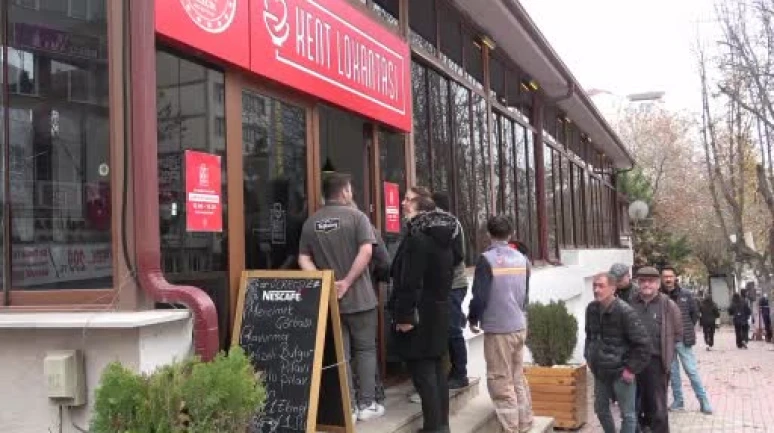 Şehit İlhan Ongan’ın Anısına Bilecik’te 3 Bin Kişiye Ücretsiz Yemek Dağıtıldı