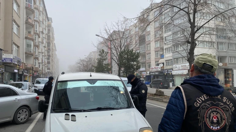 Kütahya’da İki Haftalık Denetimlerde 37 Aranan Şahıs Yakalandı