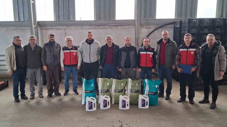 Simav’da iyi tarım üreticilerine 2,5 ton gübre desteği