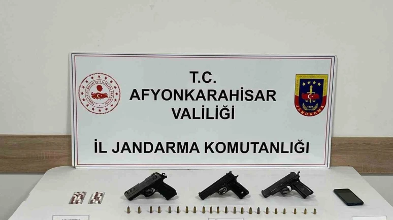 Afyonkarahisar’da Uyuşturucu ve Silah Operasyonu: 1 Tutuklama