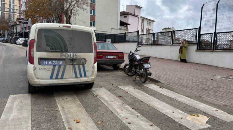 Bilecik’te yaya geçidinde kaza: Motosiklet sürücüsü yaralandı