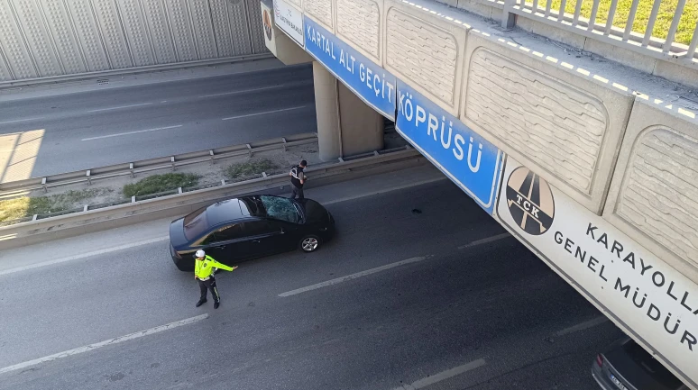 Polisten Kaçarken Köprüden Atladı: Ağır Yaralı