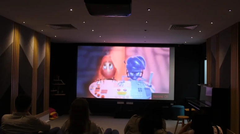 "Suçla Mücadelede Sanat: Çocuklar İçin 23 Nisan'a Özel Film Gösterimi"