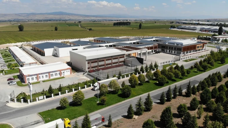Özel Eskişehir OSB Meslek Lisesi, Avrupa'da "eTwinning Okulu" Unvanını Kazandı