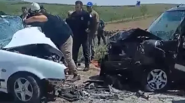Eskişehir'de Aşağıçağlan Kavşağı'nda Feci Kaza: 1 Kişi Hayatını Kaybetti