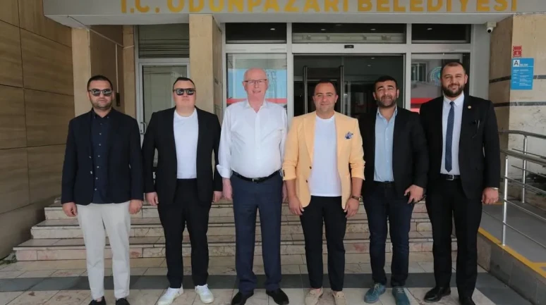 “Odunpazarı’ndan Eskişehirspor’a Tam Destek: Yeni Lig, Yeni Umutlar”