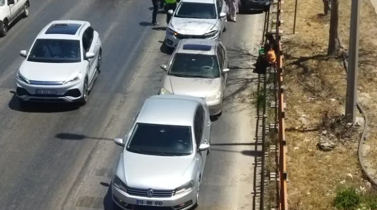 Eskişehir Bursa Yolu’nda Kaza: İki Araç Çarpıştı, Trafik Yoğunlaştı