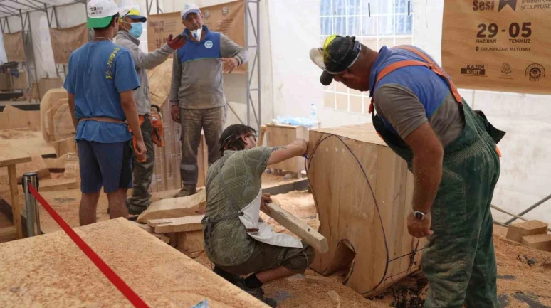 8. Uluslararası Ahşap Heykel Festivali’ne Yoğun İlgi