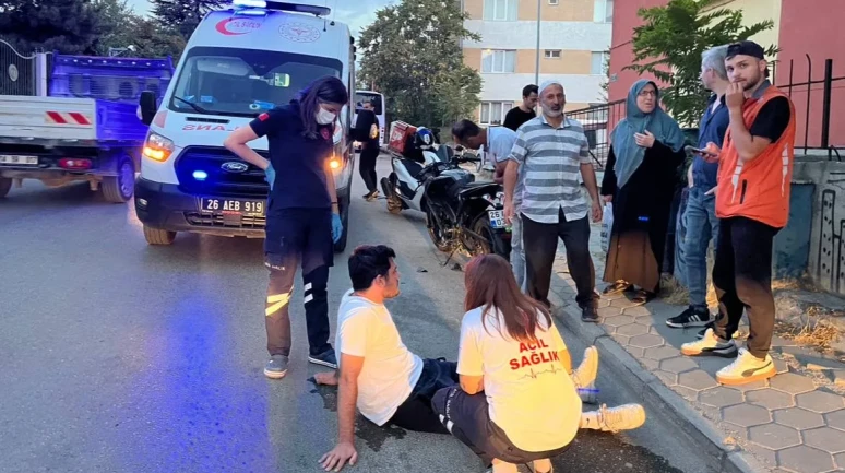 Şirintepe'de Kaza! Araç Motorluya Çarptı