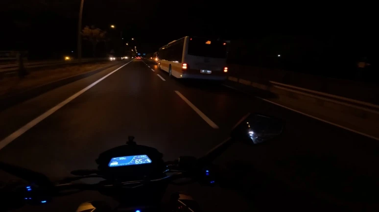 Belediye Otobüsü Yayaya Çarptı: Vatandaş Ağır Yaralı