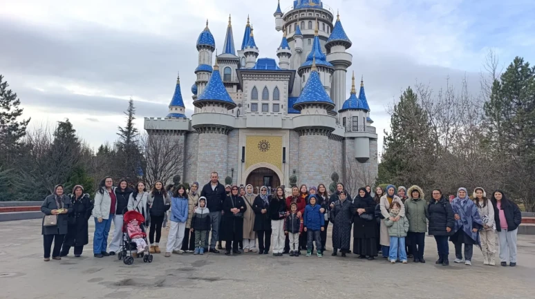 Ayşe Ünlüce, Mahmudiyeli Kadınlarla Eskişehir’de Buluştu