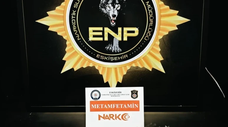 Eskişehir’de Mideye Gizlenen Madde Polisin Dikkatiyle Yakalandı